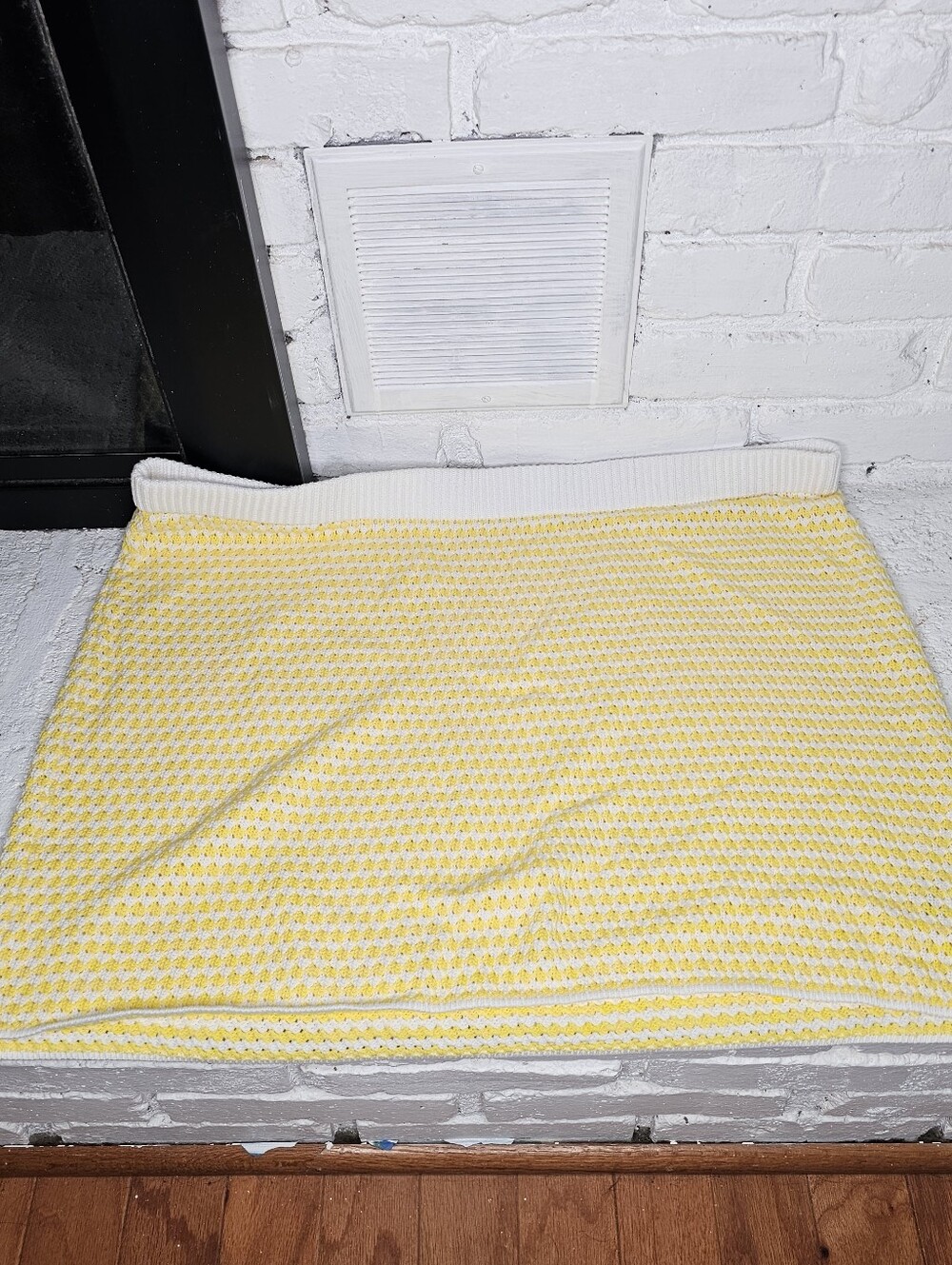 Yellow Textured Knit Mini Skirt with White Trim - Women's